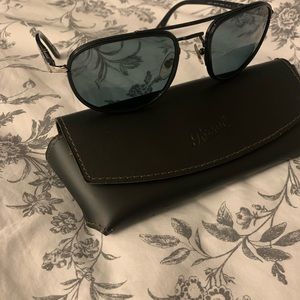 Persol Aviator Polarized Photochromic Sunglasses